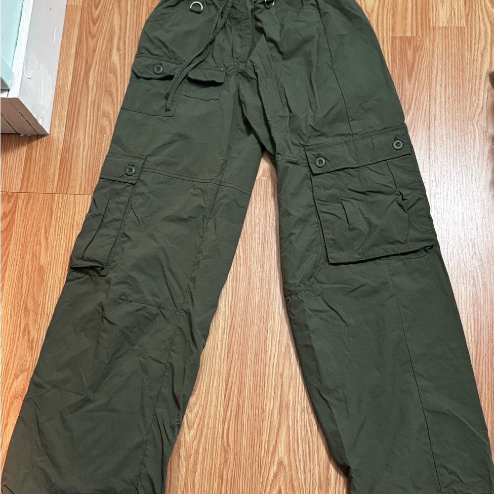 Bershka Green Cargo Pants with Relaxed Fit